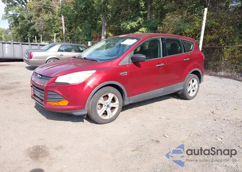 2014 Ford Escape S из США, поврежденный, VIN 1FMCU0F71EUE07763
